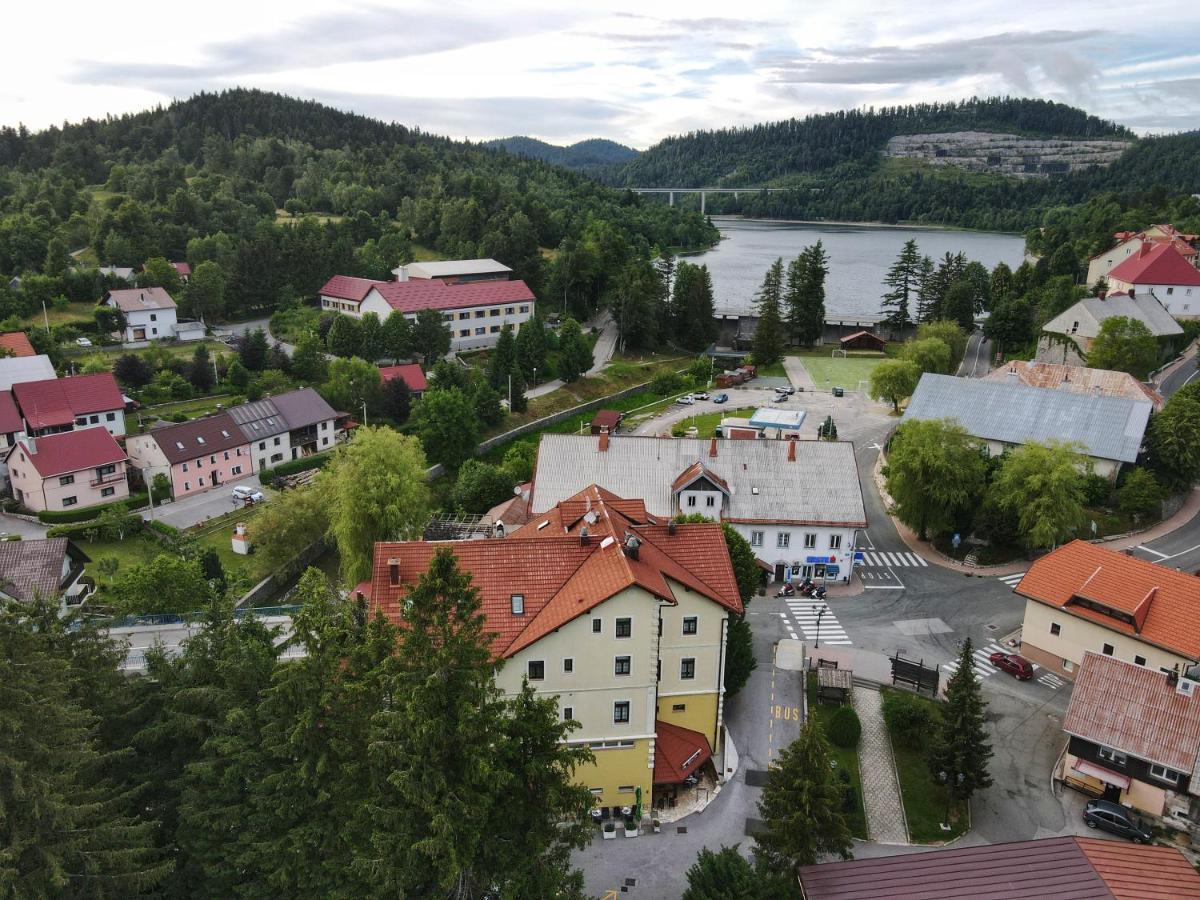 Hotel Bitoraj Fužine Esterno foto