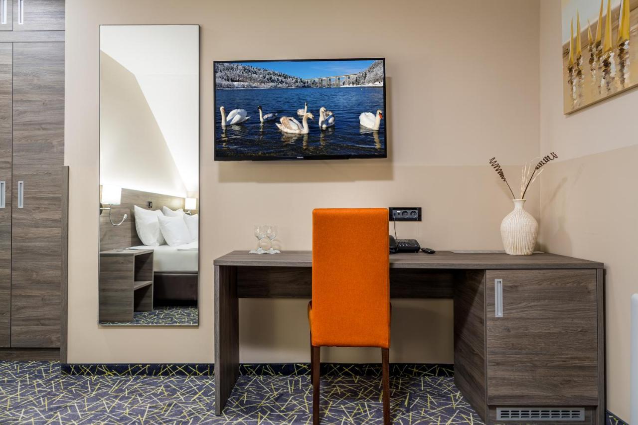 Hotel Bitoraj Fužine Esterno foto